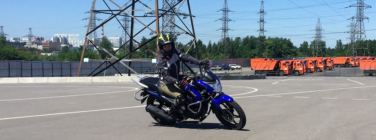 Инструктор по вождению мотоцикла в Москве