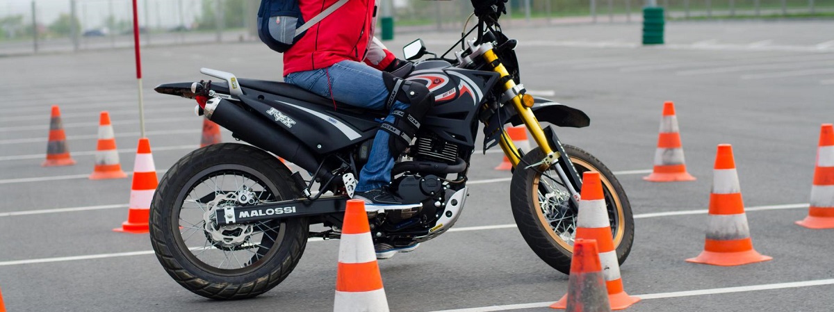 Стоимость прав на мотоцикл в Москве